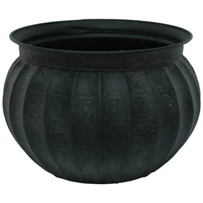 Black Pot (29 x 41 cm)