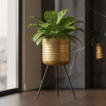 Pascal Metal Pot Stand Close-Up